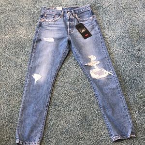 NWT Levi’s 501 skinny jeans